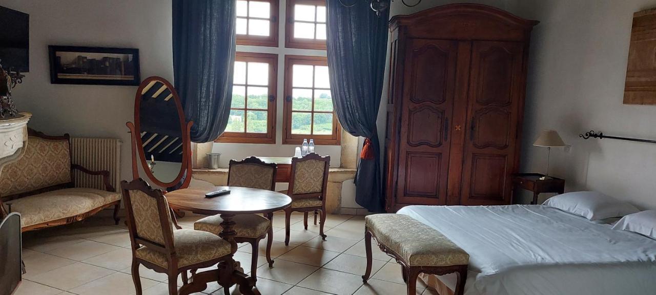 Готель La Capitelle Мірманд Номер фото